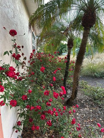 810 E 9TH AVENUE, New Smyrna Beach, FL 32169