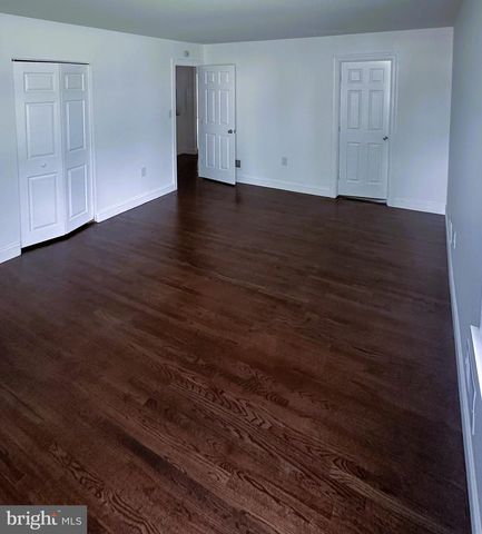 2010 WEATHERTON DR, Wilmington, DE 19810