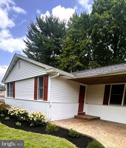 2010 WEATHERTON DR, Wilmington, DE 19810
