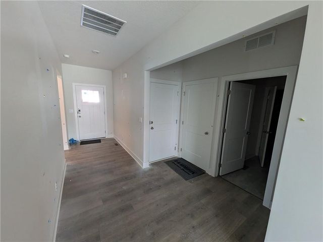 20754 W 188th Terrace, Spring Hill, KS 66083