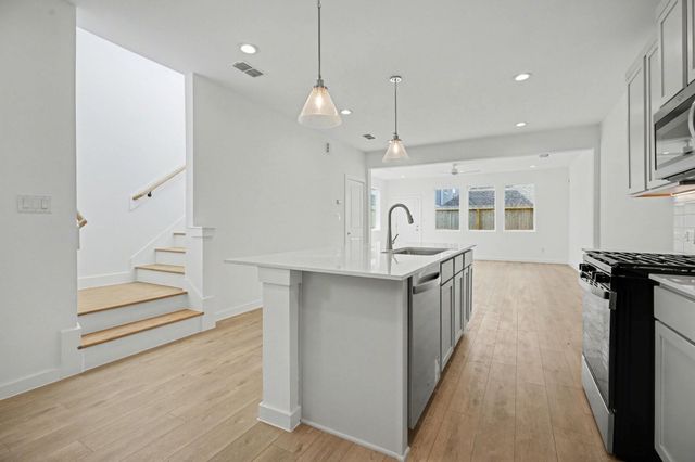 3034 Bremond Street, Houston, TX 77004