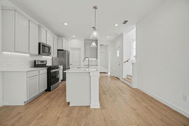 3034 Bremond Street, Houston, TX 77004