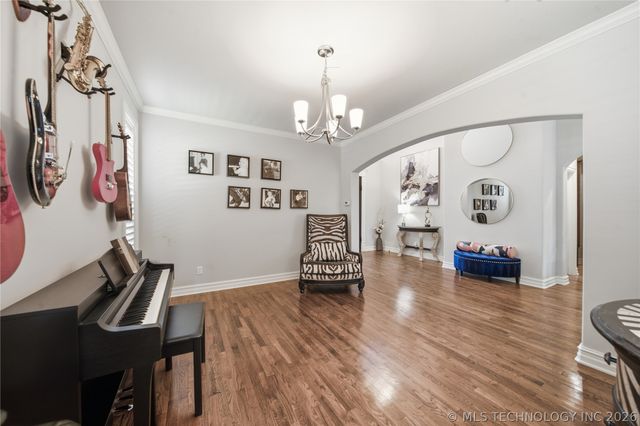 5101 W Birmingham Street, Broken Arrow, OK 74011