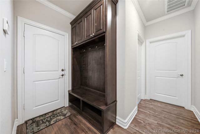 5101 W Birmingham Street, Broken Arrow, OK 74011