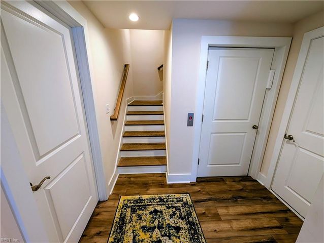 2412 Dunning ARCH, Virginia Beach, VA 23456