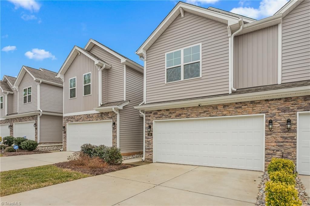 208 Stamm Drive, Greensboro, NC 27455