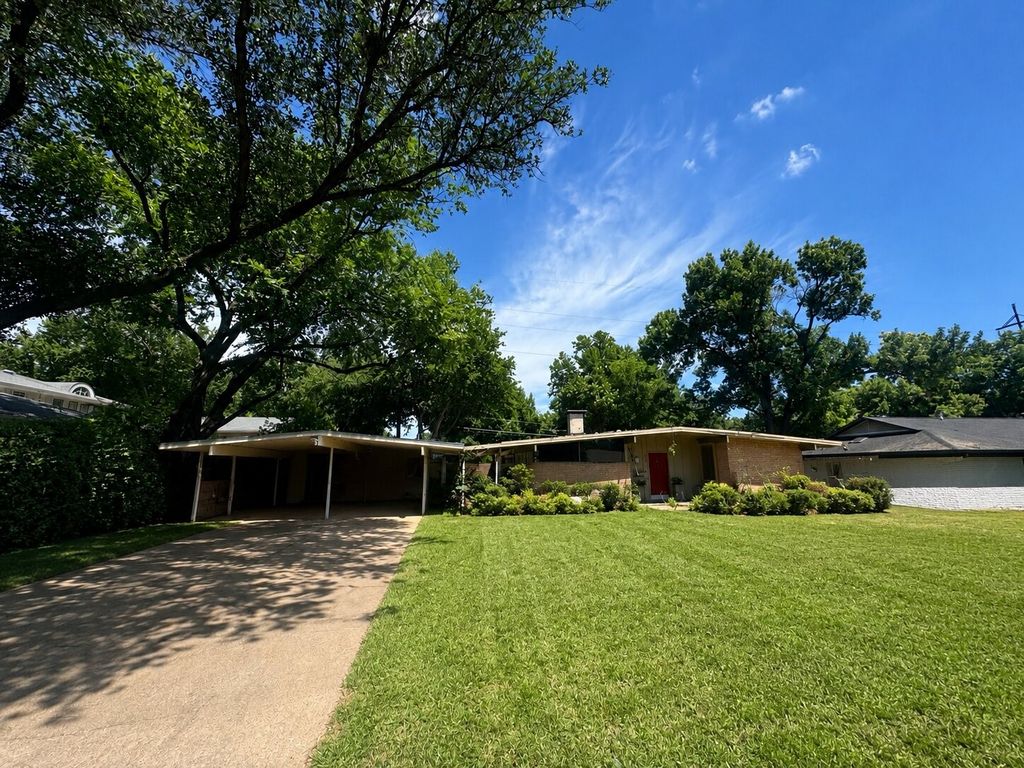 108 N Gentle Drive, Richardson, TX 75080