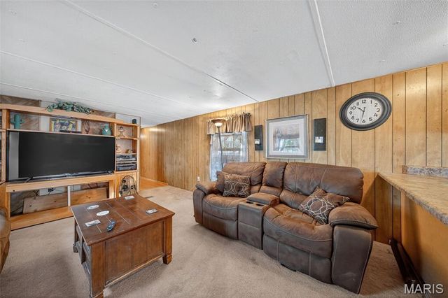 104 Pine Street, Old Monroe, MO 63369