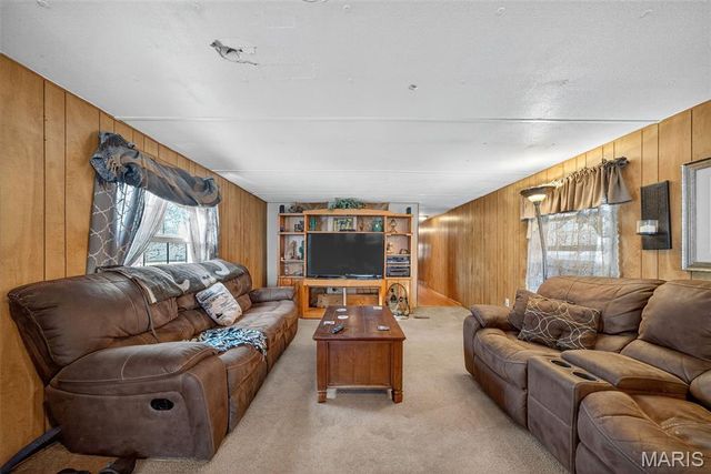 104 Pine Street, Old Monroe, MO 63369