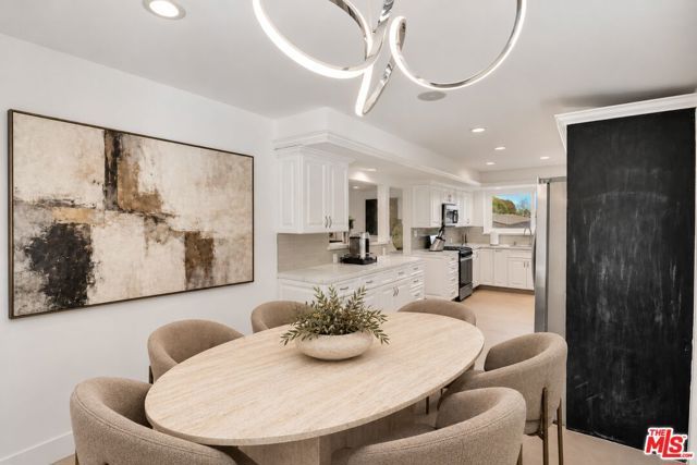16047 Meadowcrest Road, Sherman Oaks, CA 91403