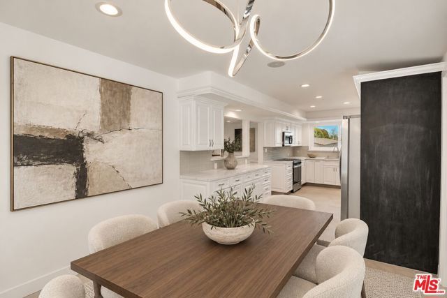 16047 Meadowcrest Road, Sherman Oaks, CA 91403
