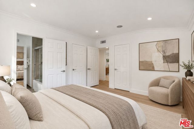 16047 Meadowcrest Road, Sherman Oaks, CA 91403