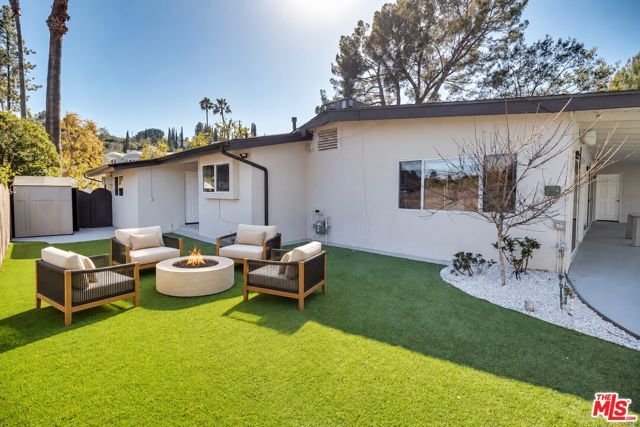 16047 Meadowcrest Road, Sherman Oaks, CA 91403