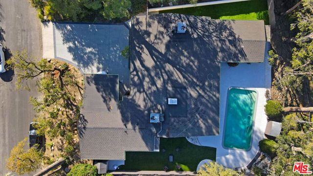 16047 Meadowcrest Road, Sherman Oaks, CA 91403