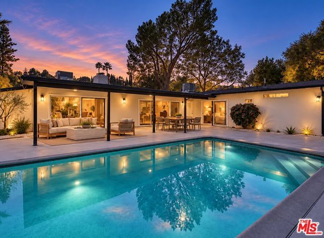 16047 Meadowcrest Road, Sherman Oaks, CA 91403