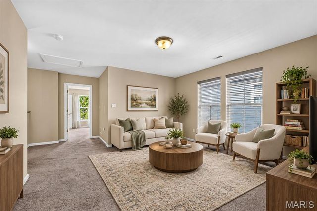 3213 Camp Street, St Charles, MO 63301