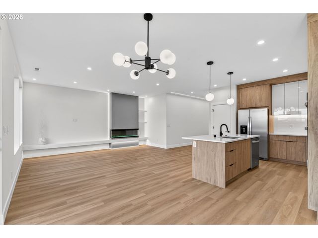 734 Se 35th St, Battle Ground, WA 98604