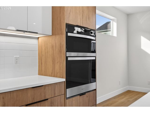 734 Se 35th St, Battle Ground, WA 98604