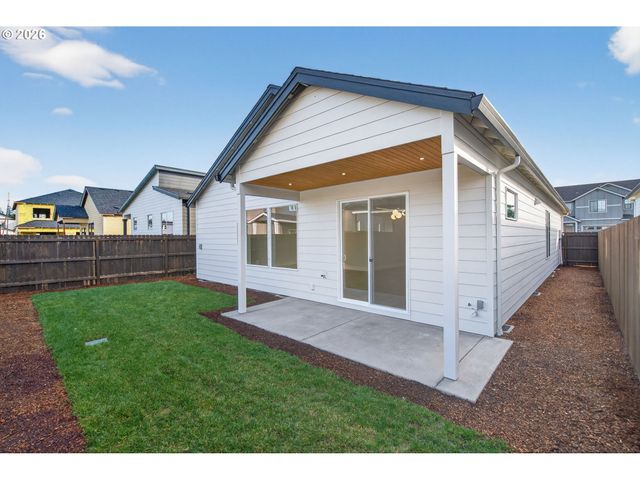 734 Se 35th St, Battle Ground, WA 98604