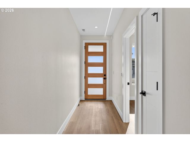 734 Se 35th St, Battle Ground, WA 98604