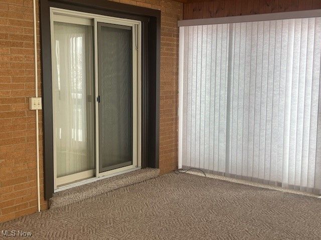 1124 Valley Drive NW, North Canton, OH 44720