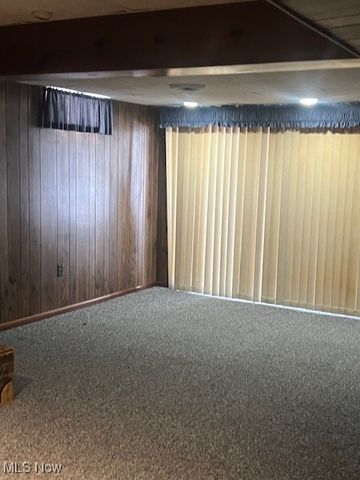 1124 Valley Drive NW, North Canton, OH 44720