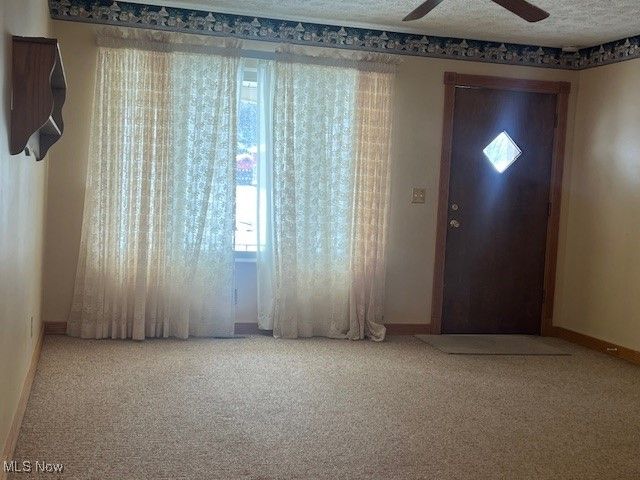 1124 Valley Drive NW, North Canton, OH 44720