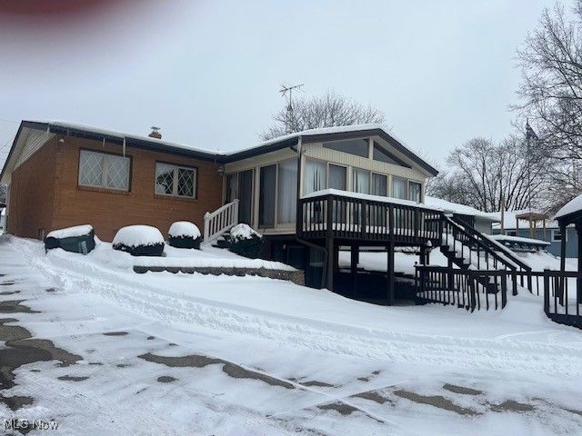 1124 Valley Drive NW, North Canton, OH 44720