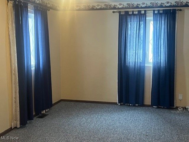 1124 Valley Drive NW, North Canton, OH 44720