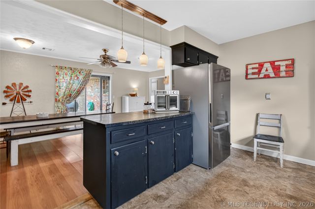 5716 Baylor Drive, Bartlesville, OK 74006
