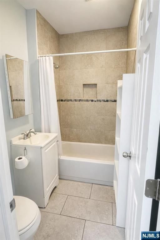 100 Rosa Parks Boulevard 3, Paterson, NJ 07501