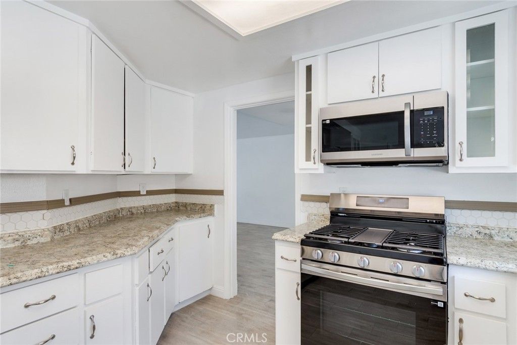 Image 2 of property listing at 7981 Virtue Vista, Jurupa Valley, CA 92509