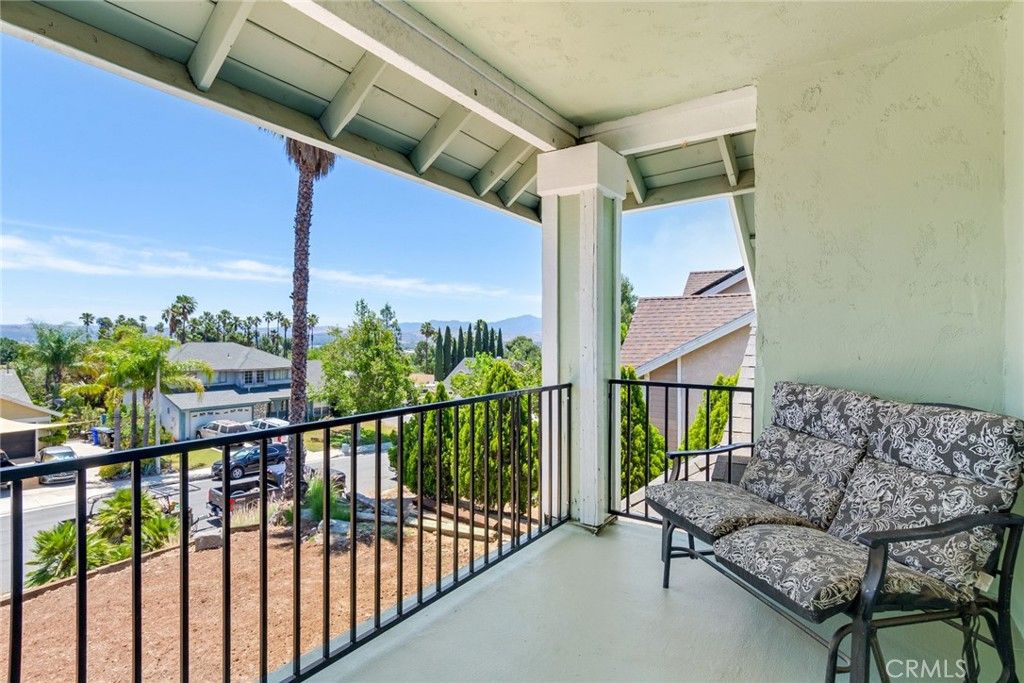 Image 20 of property listing at 7981 Virtue Vista, Jurupa Valley, CA 92509