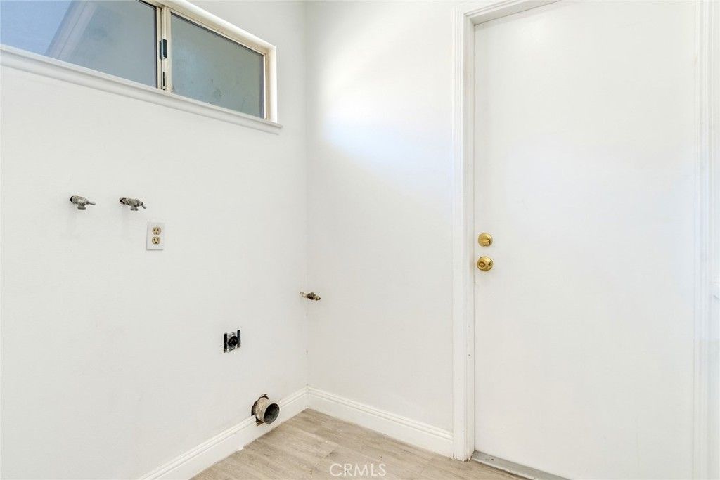 Image 23 of property listing at 7981 Virtue Vista, Jurupa Valley, CA 92509
