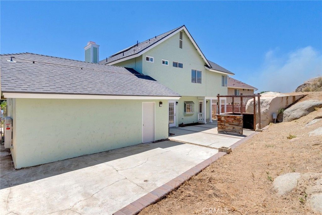 Image 27 of property listing at 7981 Virtue Vista, Jurupa Valley, CA 92509