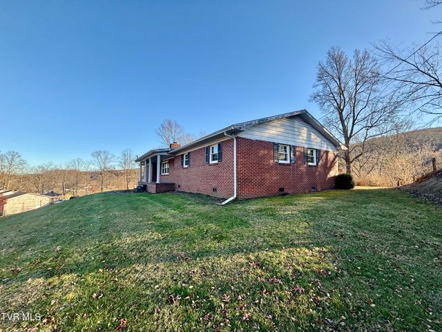 10027 Rellim Dr Road, Coeburn, VA 24230