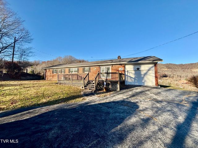 10027 Rellim Dr Road, Coeburn, VA 24230