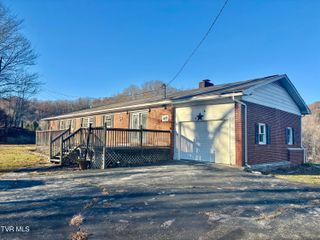 10027 Rellim Dr Road, Coeburn, VA 24230