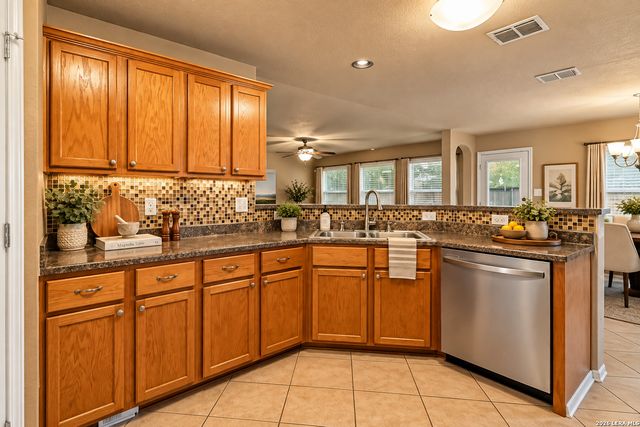 10507 Timber Country, San Antonio, TX 78254