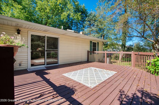 1620 N Michigan Road, Eaton Rapids, MI 48827