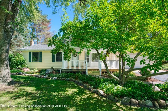 1620 N Michigan Road, Eaton Rapids, MI 48827