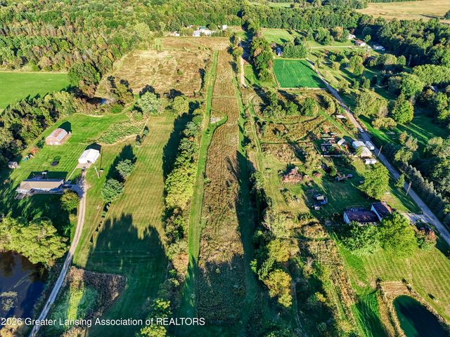 1620 N Michigan Road, Eaton Rapids, MI 48827