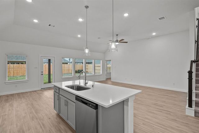 5811 Sunkissed Drive, Fulshear, TX 77441