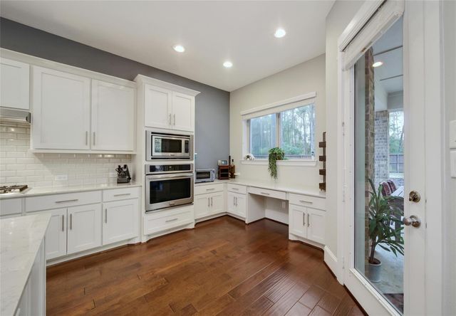 17627 Cook Forest Drive, Humble, TX 77346