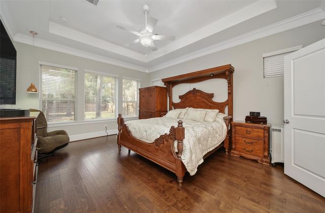 17627 Cook Forest Drive, Humble, TX 77346