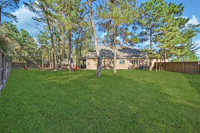 17627 Cook Forest Drive, Humble, TX 77346