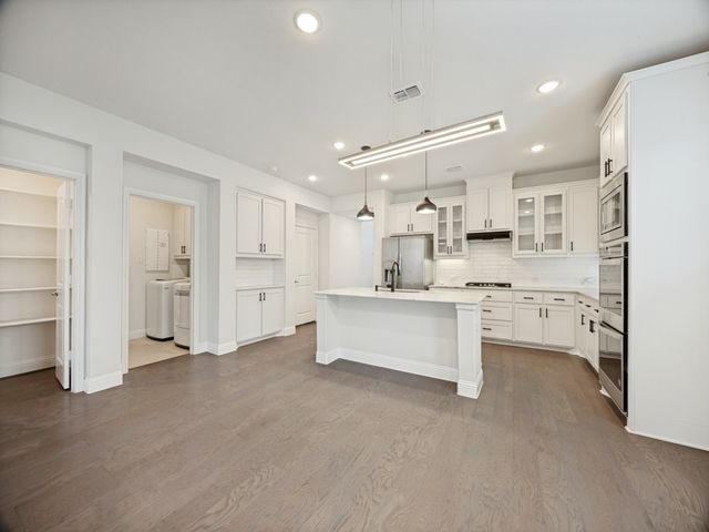 808 Mathew Drive, Anna, TX 75409