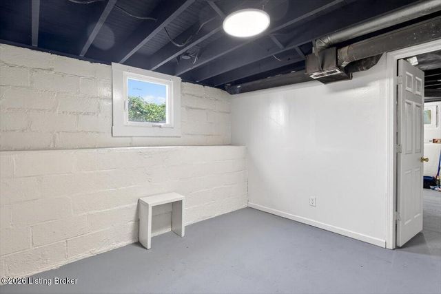 609 Colorado Ave, Louisville, KY 40208