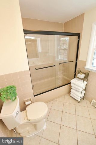 1970 COLT RD, Media, PA 19063