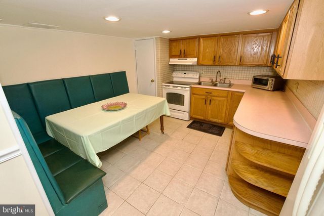 1970 COLT RD, Media, PA 19063